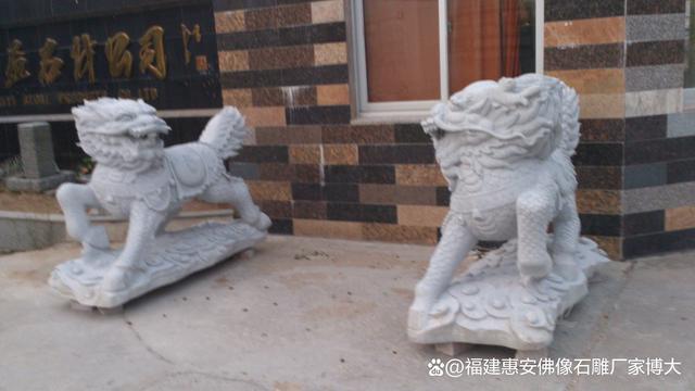 置详解：最佳摆放点与注意事项九游会j9ag石雕麒麟安放位(图8)