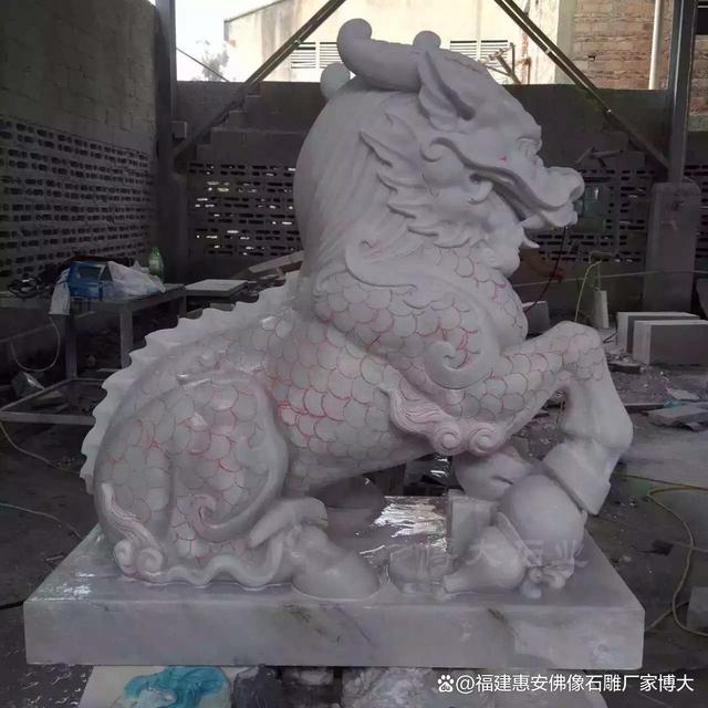置详解：最佳摆放点与注意事项九游会j9ag石雕麒麟安放位(图12)